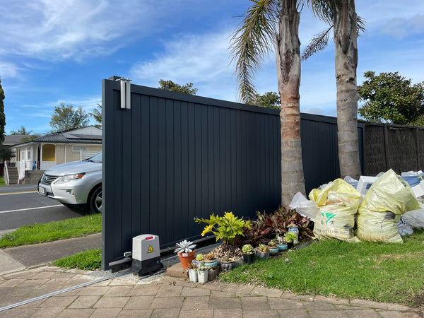 Aluminium Driveway Gate