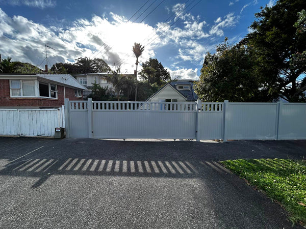 Aluminium Fencing — Supply & Install Package