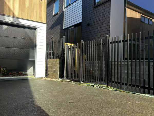 Aluminium Fencing — Supply & Install Package